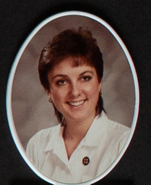 Teri Pipe 1985 grad photo