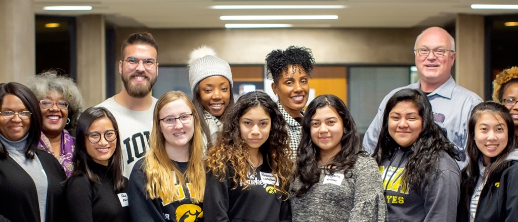 Nursing faculty, staff and students from diverse backgrounds