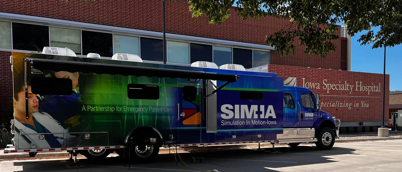 Sim IA truck outside hospital
